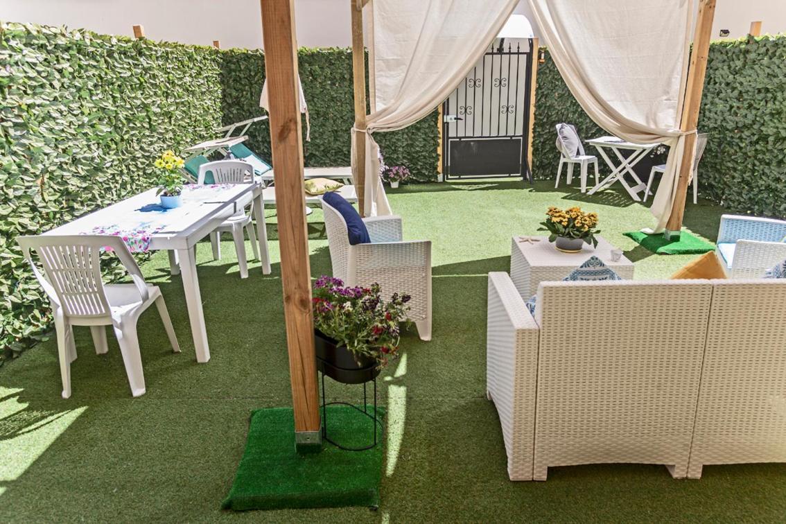 カリアリ Garden Sant'Avendraceヴィラ エクステリア 写真
